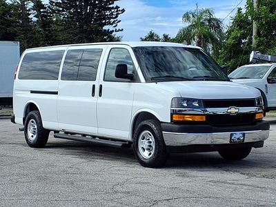 2018 Chevrolet Express Passenger - 1GAZGNFP6J1333537