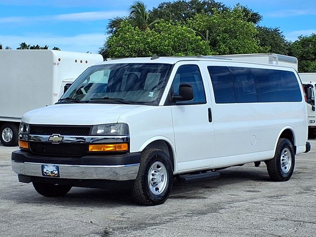 2018 Chevrolet Express Passenger RWD 3500 155" LS - 23089483 - 6