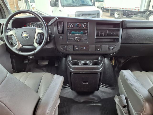 2018 Chevrolet Express Passenger RWD 3500 155" LS - 23089483 - 8