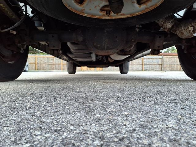 2018 Chevrolet Express Passenger RWD 3500 155" LT - 22901395 - 27