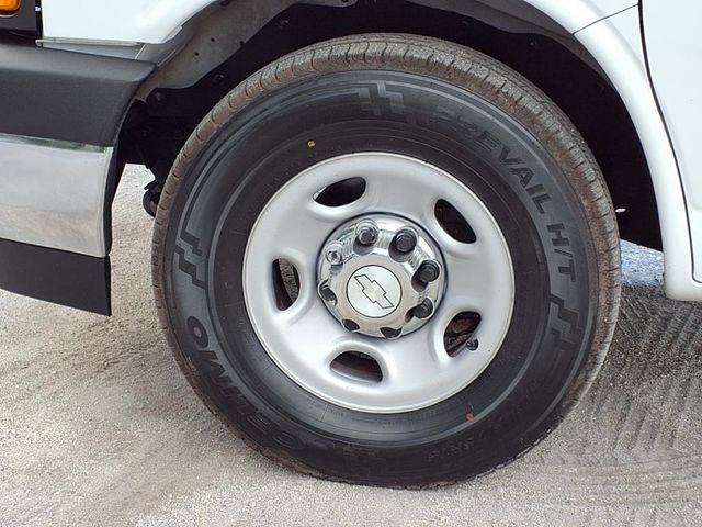 2018 Chevrolet Express Passenger RWD 3500 155" LT - 22901395 - 43