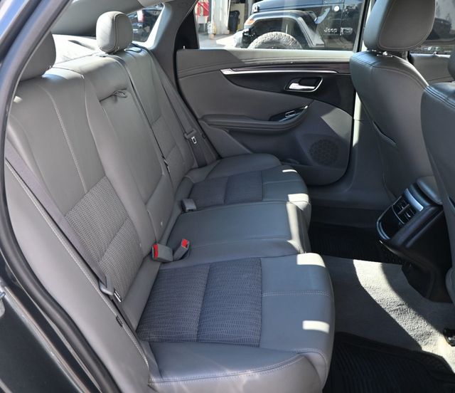 2018 Chevrolet Impala 4dr Sedan LT w/1LT - 22979021 - 16