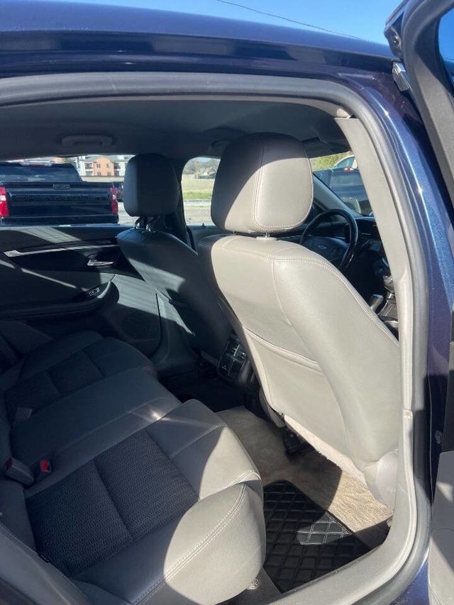 2018 Chevrolet Impala 4dr Sedan LT w/1LT - 23030923 - 14