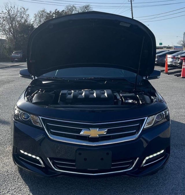 2018 Chevrolet Impala 4dr Sedan LT w/1LT - 23030923 - 19