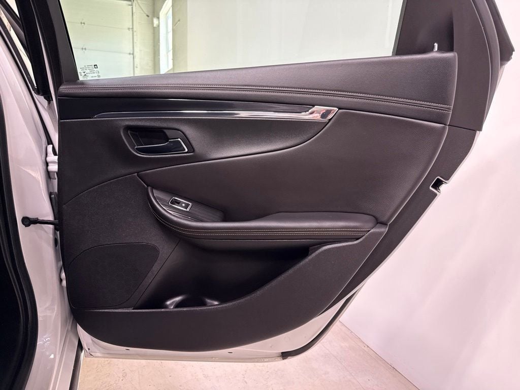 2018 Chevrolet Impala 4dr Sedan Premier w/2LZ - 23075877 - 24