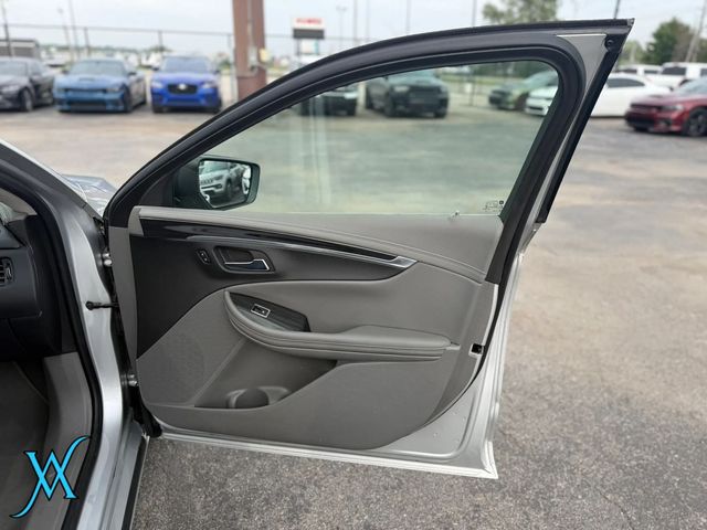 2018 Chevrolet Impala LS Sedan 4D - 23071695 - 20