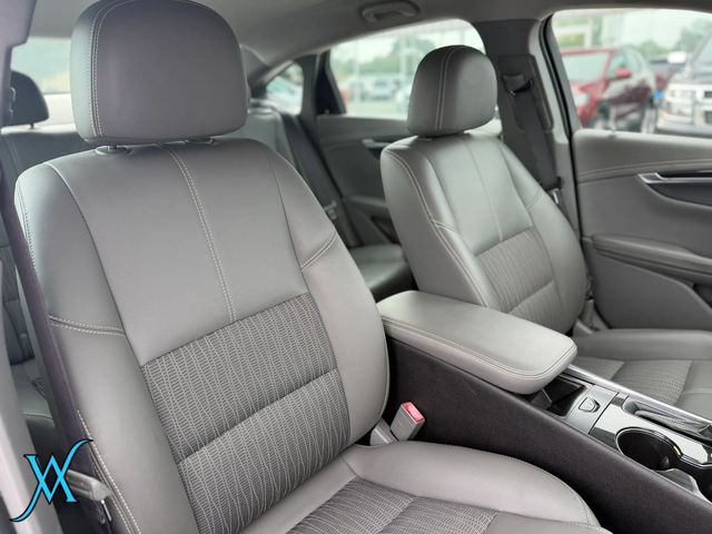 2018 Chevrolet Impala LS Sedan 4D - 23071695 - 23