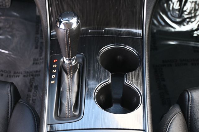 2018 Chevrolet Impala LT - 23003579 - 11