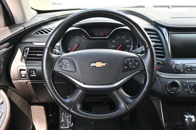 2018 Chevrolet Impala LT - 23003579 - 8