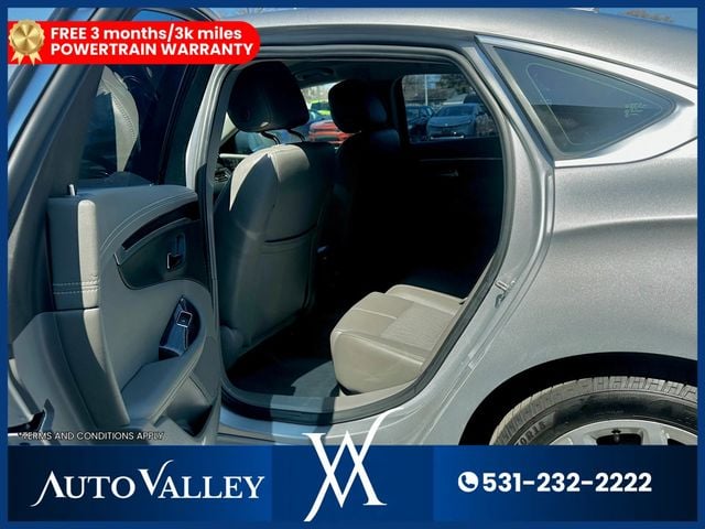 2018 Chevrolet Impala LT Sedan 4D - 22939014 - 11