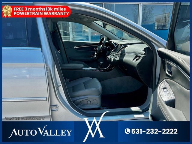 2018 Chevrolet Impala LT Sedan 4D - 22939014 - 17