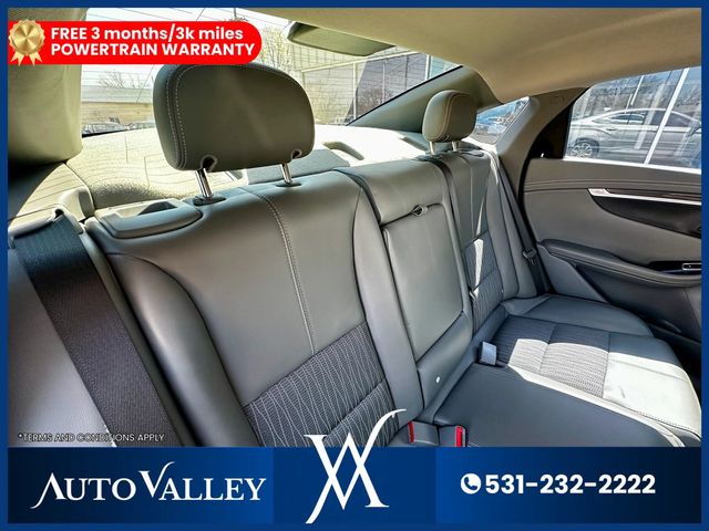 2018 Chevrolet Impala LT Sedan 4D - 22939014 - 22