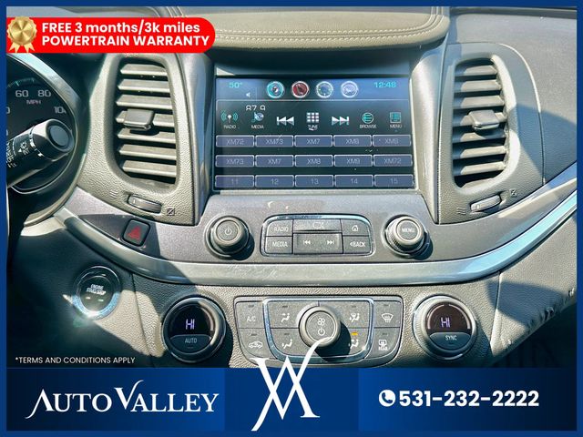 2018 Chevrolet Impala LT Sedan 4D - 22939014 - 28