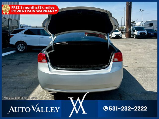 2018 Chevrolet Impala LT Sedan 4D - 22939014 - 33