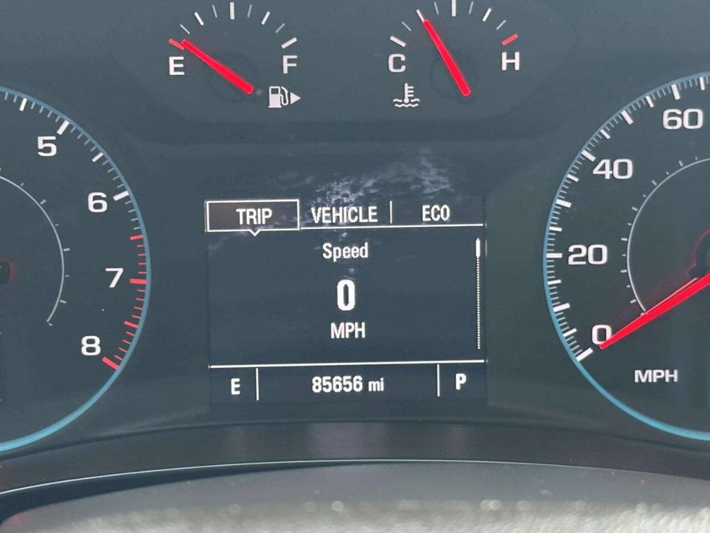 2018 Chevrolet Malibu 4dr Sedan LS w/1LS - 23045965 - 28