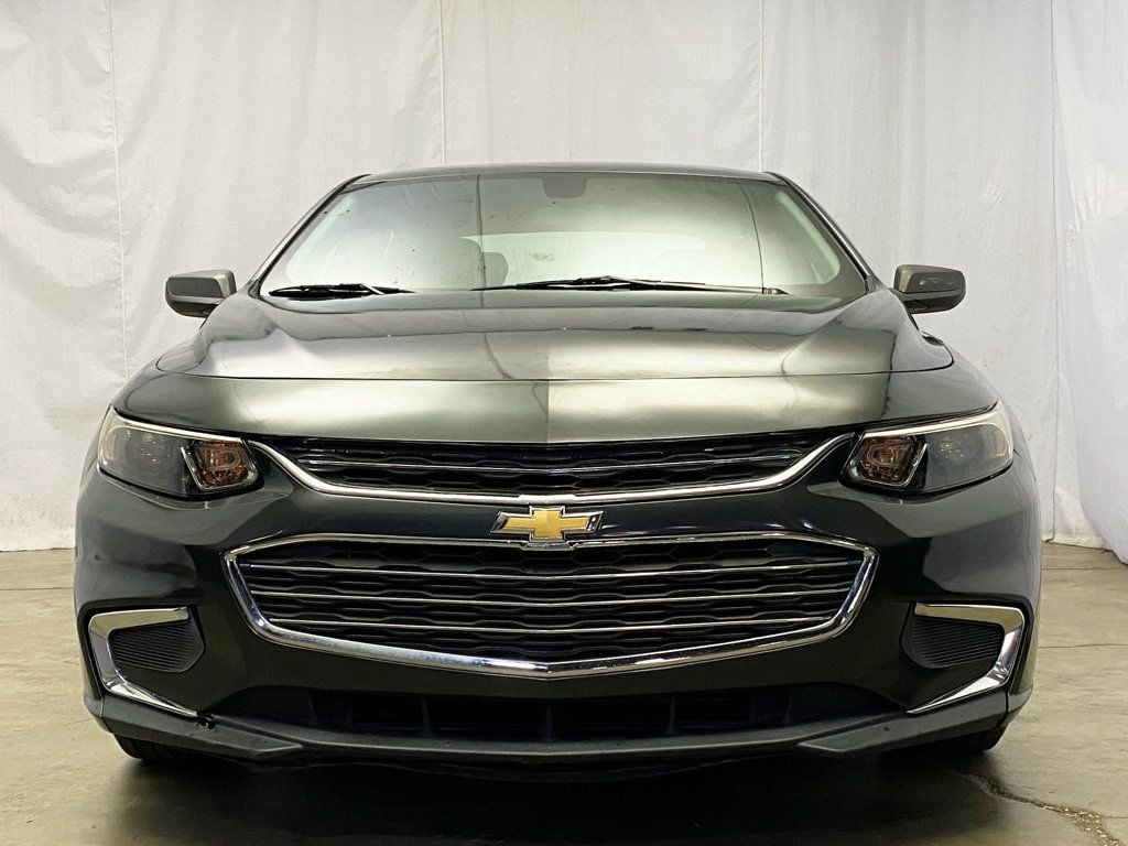 2018 Chevrolet Malibu photo 10