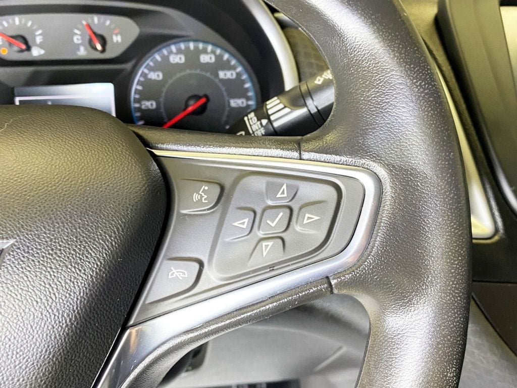 2018 Chevrolet Malibu photo 20