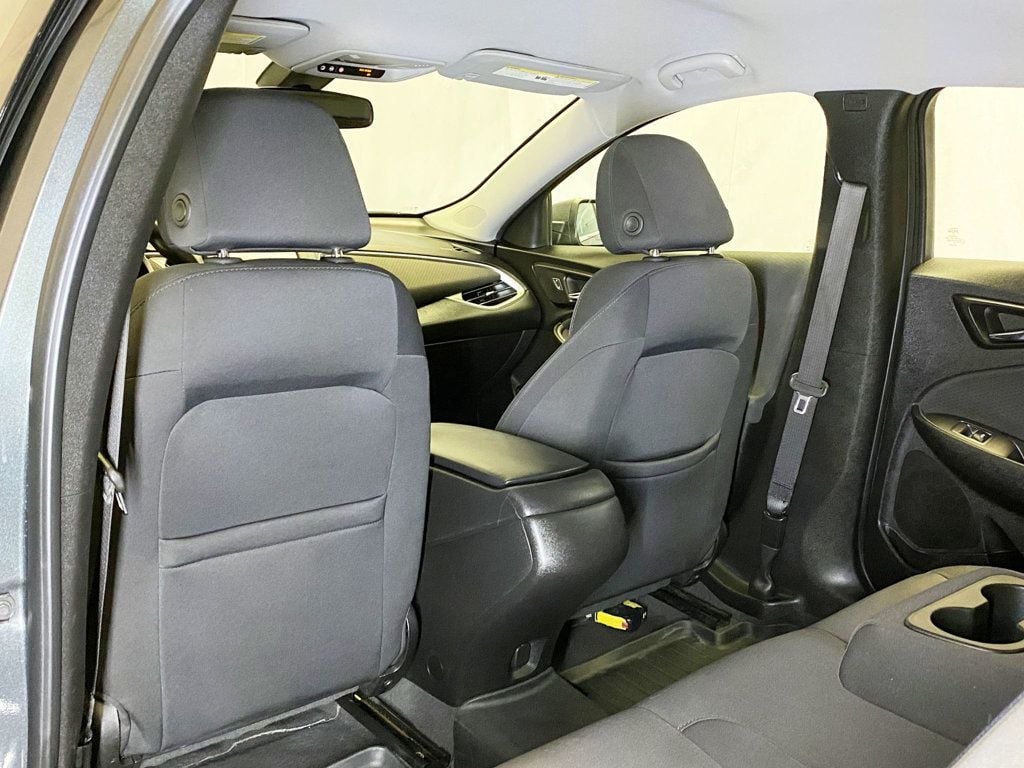 2018 Chevrolet Malibu photo 39