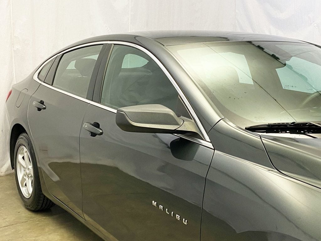 2018 Chevrolet Malibu photo 8