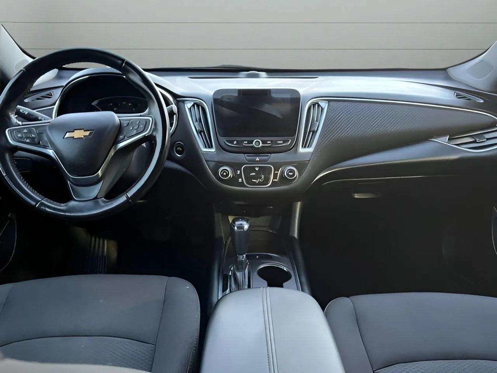 2018 Chevrolet Malibu 4dr Sedan LT w/1LT - 22229515 - 9