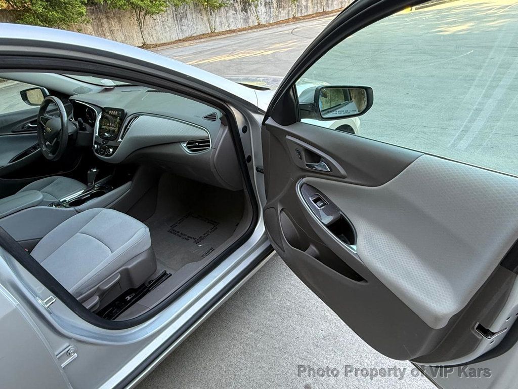 2018 Chevrolet Malibu 4dr Sedan LT w/1LT - 23012890 - 9