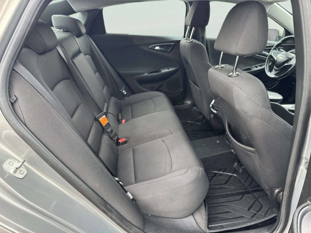 2018 Chevrolet Malibu 4dr Sedan LT w/1LT - 22981222 - 17