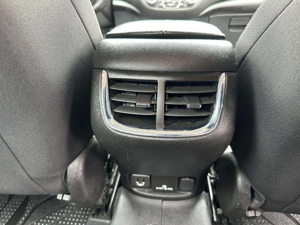 2018 Chevrolet Malibu 4dr Sedan LT w/1LT - 22981222 - 25