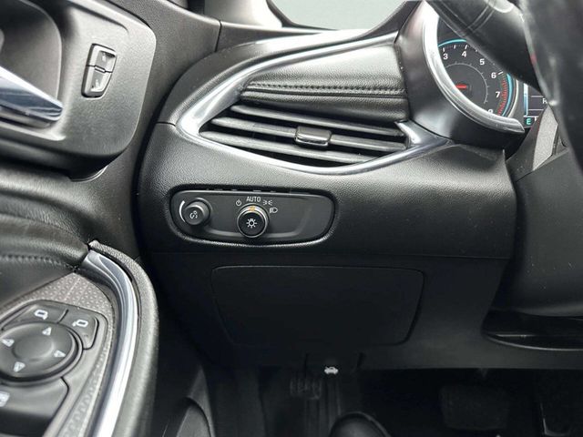 2018 Chevrolet Malibu 4dr Sedan LT w/1LT - 22989543 - 28