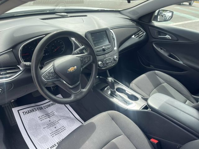 2018 Chevrolet Malibu 4dr Sedan LT w/1LT - 23067574 - 11