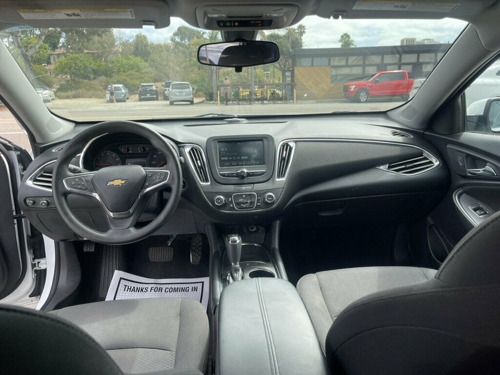 2018 Chevrolet Malibu 4dr Sedan LT w/1LT - 23067574 - 24