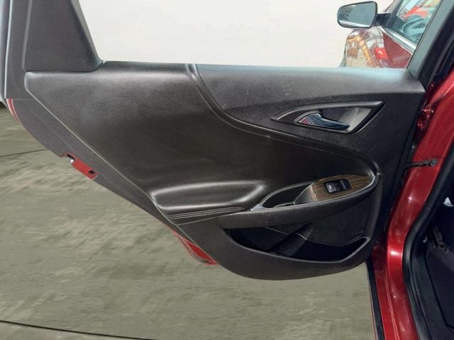 2018 Chevrolet Malibu 4dr Sedan Premier w/2LZ - 23008660 - 19