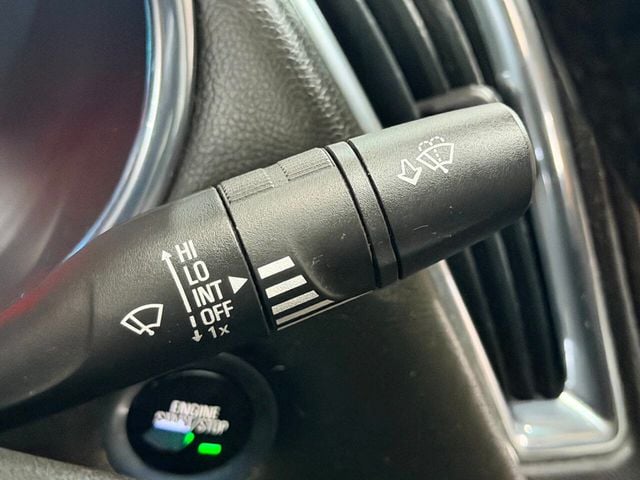 2018 Chevrolet Malibu 4dr Sedan Premier w/2LZ - 23008660 - 31