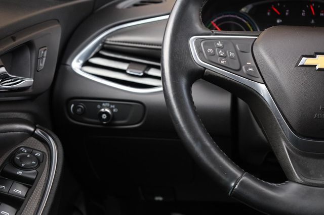 2018 Chevrolet Malibu Hybrid - 23045921 - 30