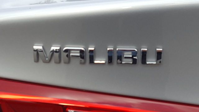 2018 Chevrolet Malibu LS - 18177052 - 6