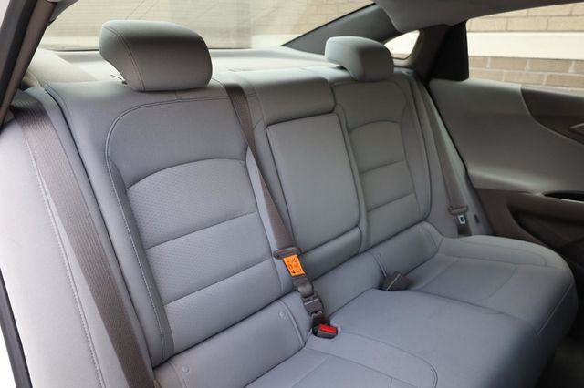 2018 Chevrolet Malibu LT - 23032025 - 22