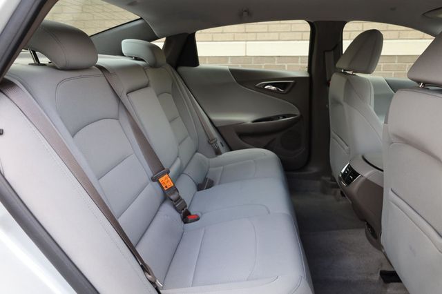 2018 Chevrolet Malibu LT - 23032025 - 23