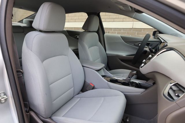 2018 Chevrolet Malibu LT - 23032025 - 26