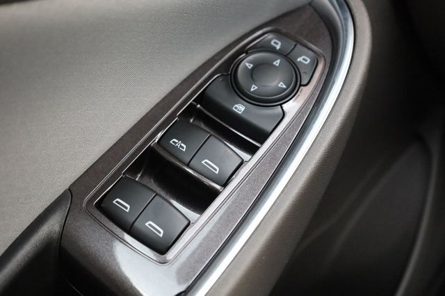 2018 Chevrolet Malibu LT - 23032025 - 35