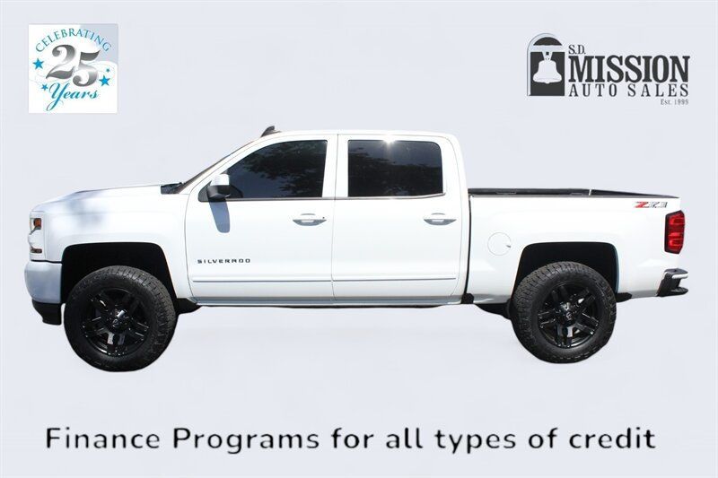 2018 Chevrolet Silverado 1500  - 22563422 - 3