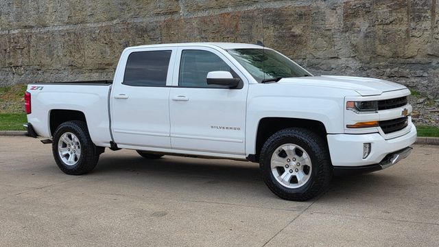 2018 Chevrolet Silverado 1500  - 23007793 - 9