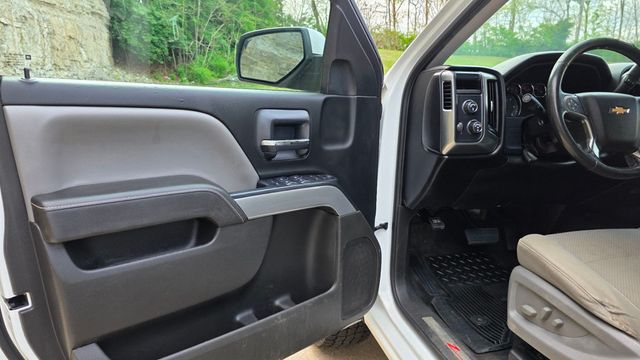 2018 Chevrolet Silverado 1500  - 23007793 - 14