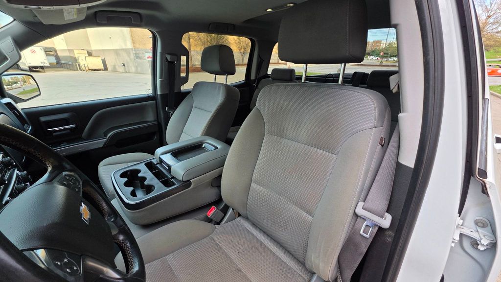 2018 Chevrolet Silverado 1500  - 23007793 - 16