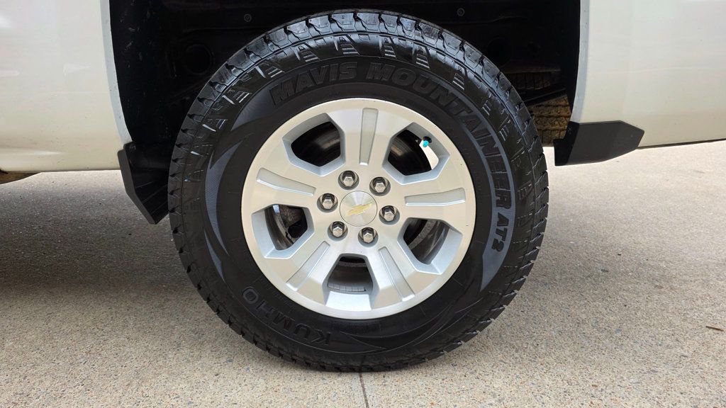 2018 Chevrolet Silverado 1500  - 23007793 - 37