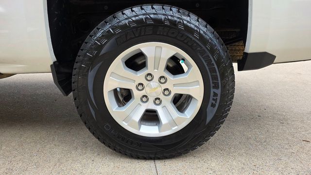 2018 Chevrolet Silverado 1500  - 23007793 - 37