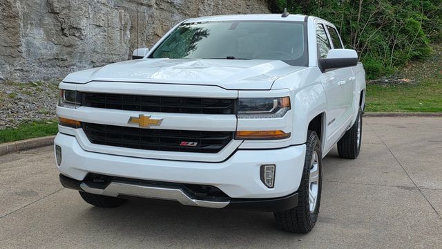 2018 Chevrolet Silverado 1500  - 23007793 - 3