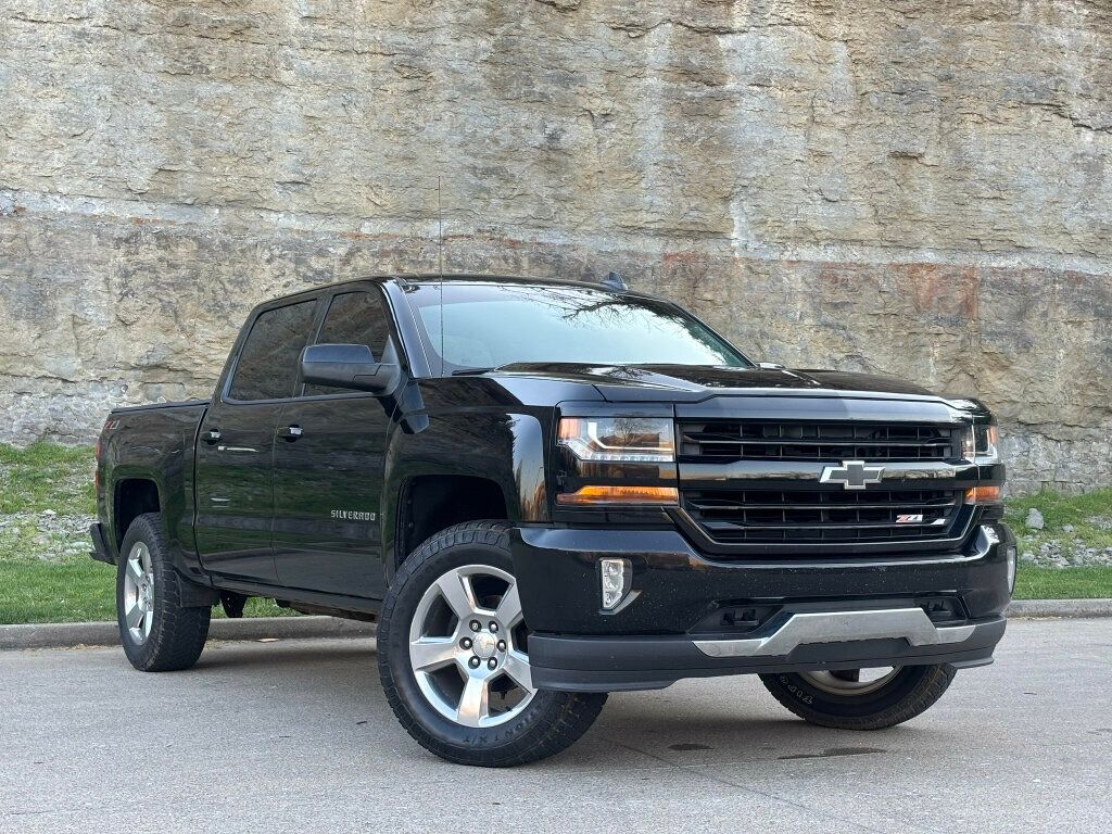 2018 Chevrolet Silverado 1500  - 23007794 - 1