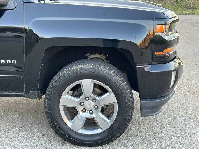 2018 Chevrolet Silverado 1500  - 23007794 - 32