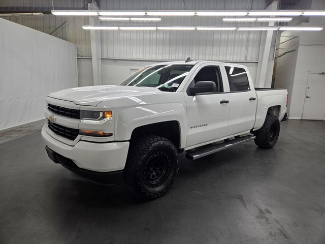 2018 Chevrolet Silverado 1500 2WD Crew Cab 143.5" Custom - 22606705 - 0