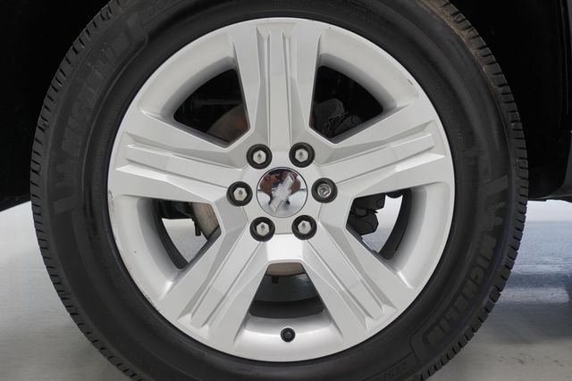 2018 Chevrolet Silverado 1500 2WD Crew Cab 143.5" Custom - 22941099 - 19