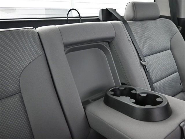 2018 Chevrolet Silverado 1500 2WD Crew Cab 143.5" Custom - 22956382 - 18